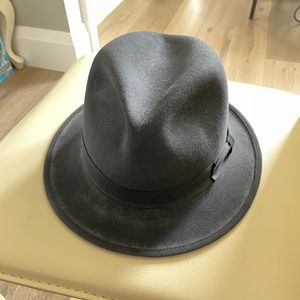 Fedora hat Grey